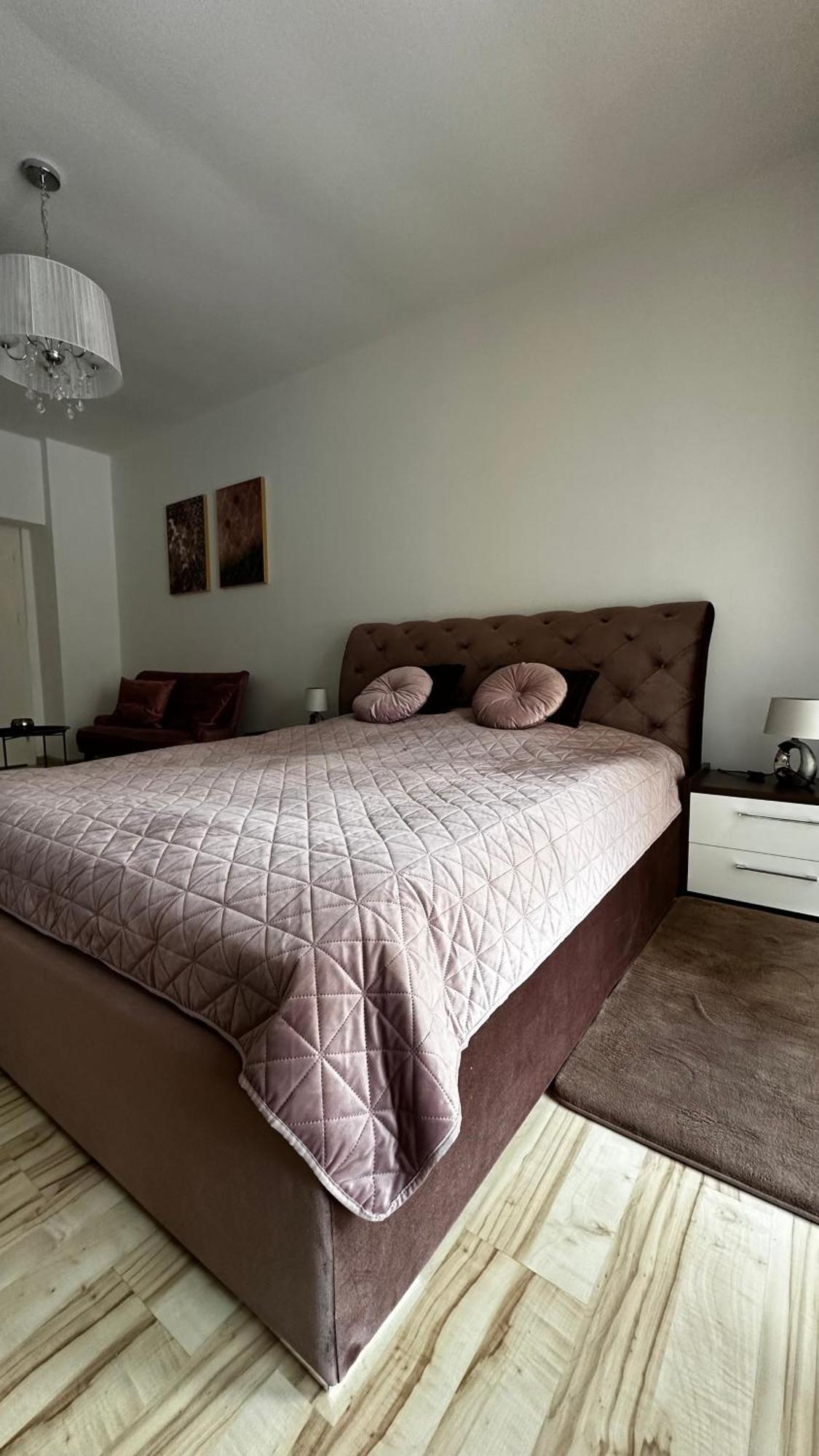 Colette Studio Belleview Sinaia Luaran gambar