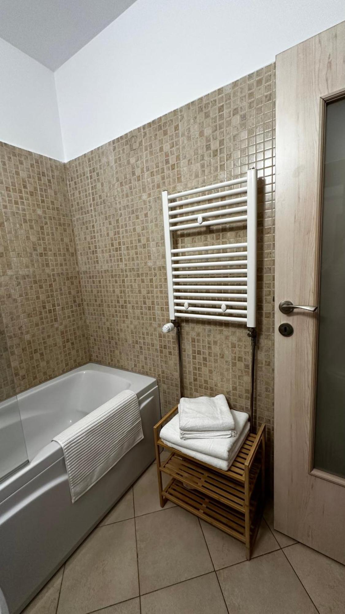 Colette Studio Belleview Sinaia Luaran gambar